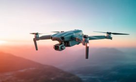 Peut-on voyager en avion avec un drone ? Réglementation, transport et conseils pratiques